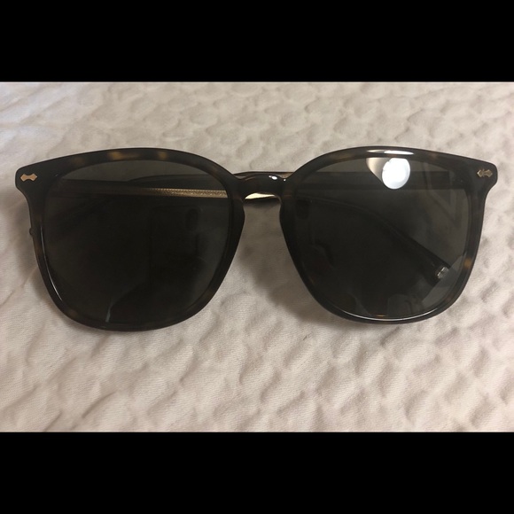 Gucci Accessories - Gucci sunglasses 🔥🔥sale🔥🔥